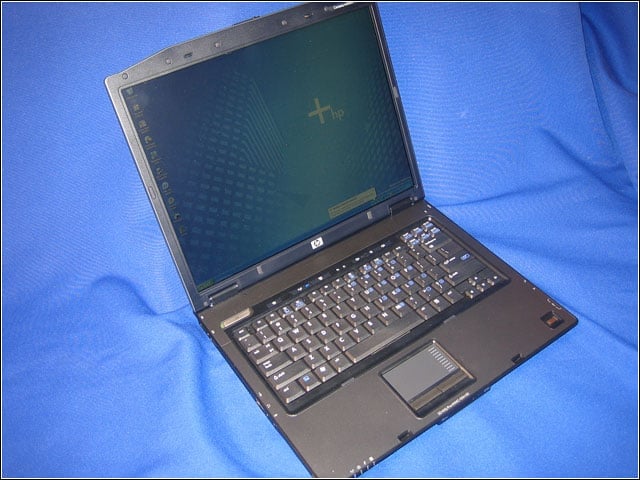 eWEEK Labs Walk-Through: HP Compaq nc6320