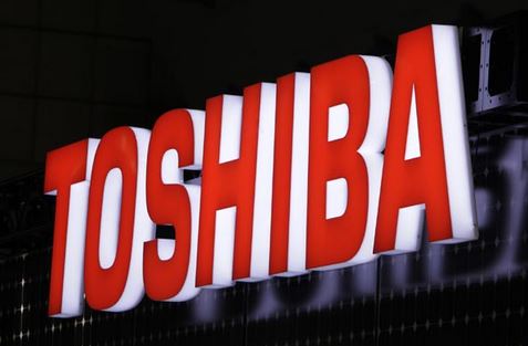 Toshiba, Hit by Financial Scandal, to Spin Off Flash Business
