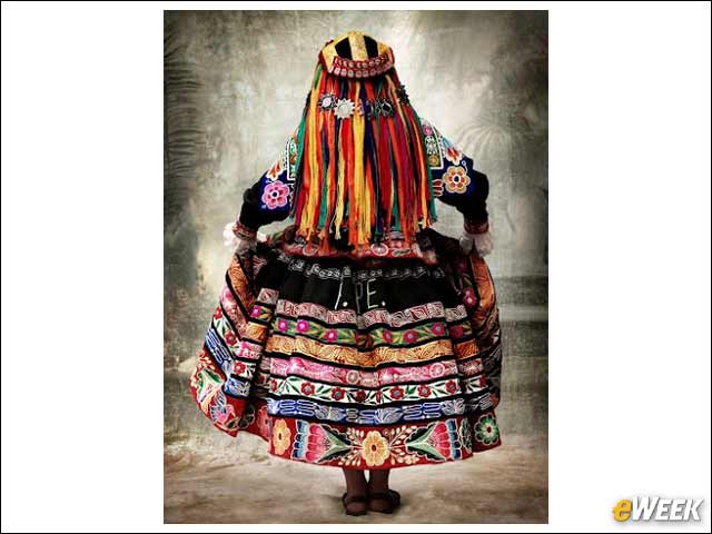 2 - Testino Focuses on Peruvian Fashion