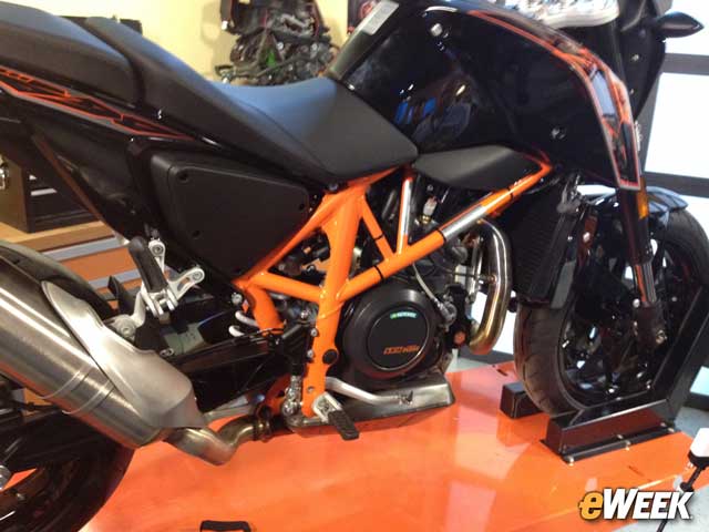 AR and the KLM Motorcycle