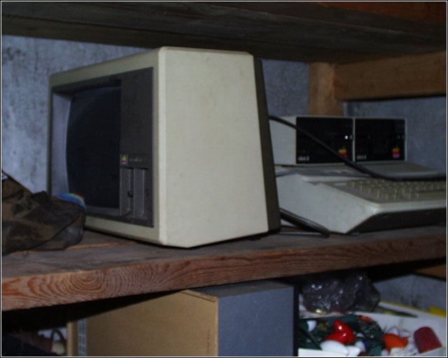 Lundquists Apple Homage