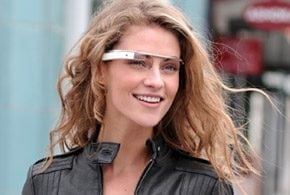 Google Glass Update Bringing Movie, Dining, Traffic Info and More