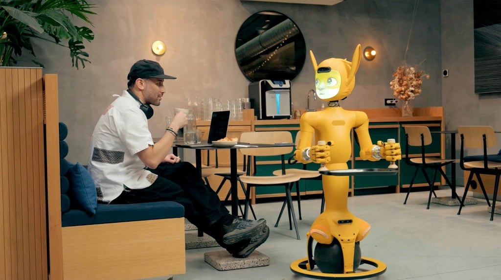 An AI robottic server on a restaurant.