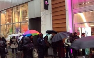 T-Mobile ‘Scrambling’ to Stock iPhone 5 After a Best-Ever Weekend