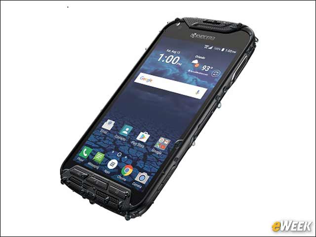 6 - Display Can Be Operated, Even With Wet or Gloved Hands