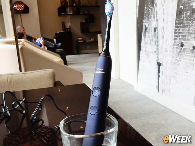 Smart Toothbrush Tracks Brushing Effectiveness
