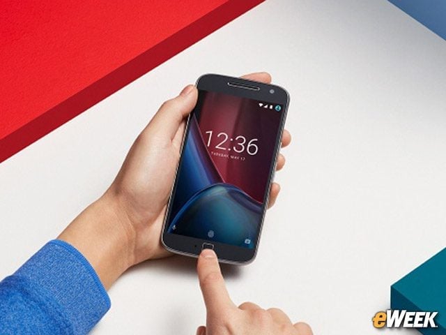 Motorola Includes Fingerprint Sensor in Affordable Handset
