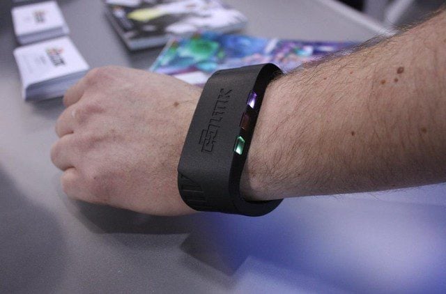 Who Needs the Cloud? Now You Can Wear 1TB on a Wrist