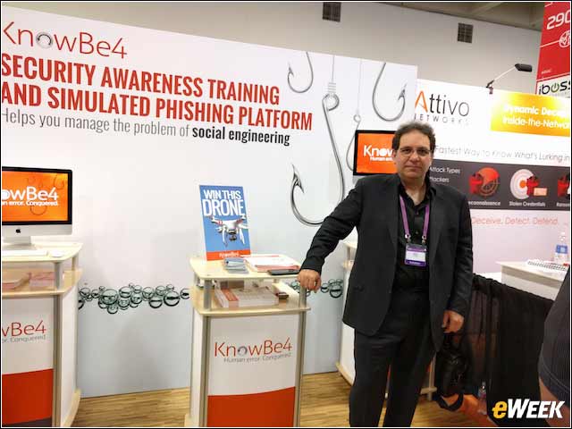 21 - Kevin Mitnick Educates on Social Engineering Risks