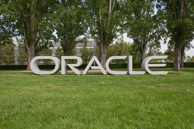 Oracle.290x195