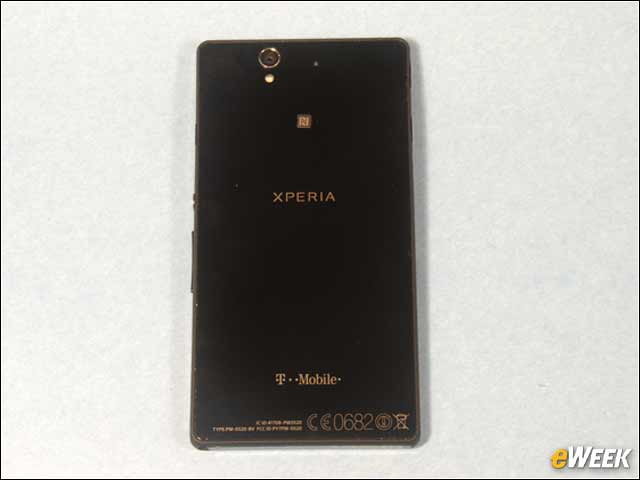 4 - Xperia Sports a 13-Megapixel Camera