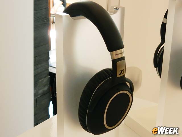 Sennheiser Headphones Cancel Ambient Noise