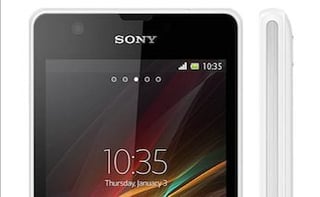 Sony Xperia ZR Lets Users Film Underwater
