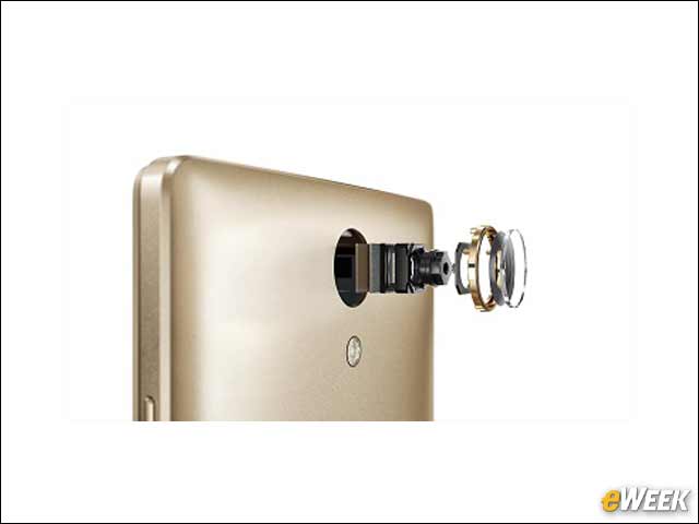 3 - Phab 2's 13-Megapixel Main Camera With Augmented-Reality Effects