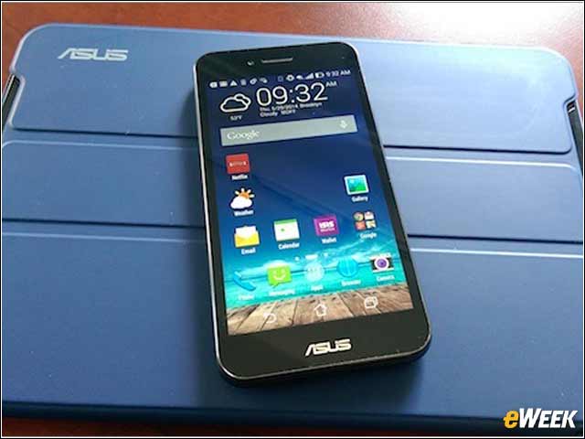 1 - AT&T Bets on Asus' PadFone Smartphone-Tablet Hybrid
