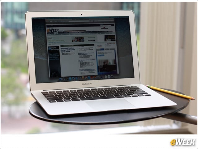 MacBook Air combines power and lightness