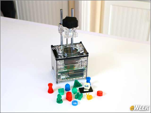 9 - iBox Nano Is a Palm-Sized 3D Printer ($299)
