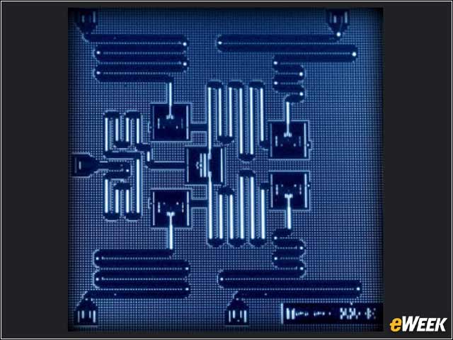 2 - IBM 5-Qubit Processor