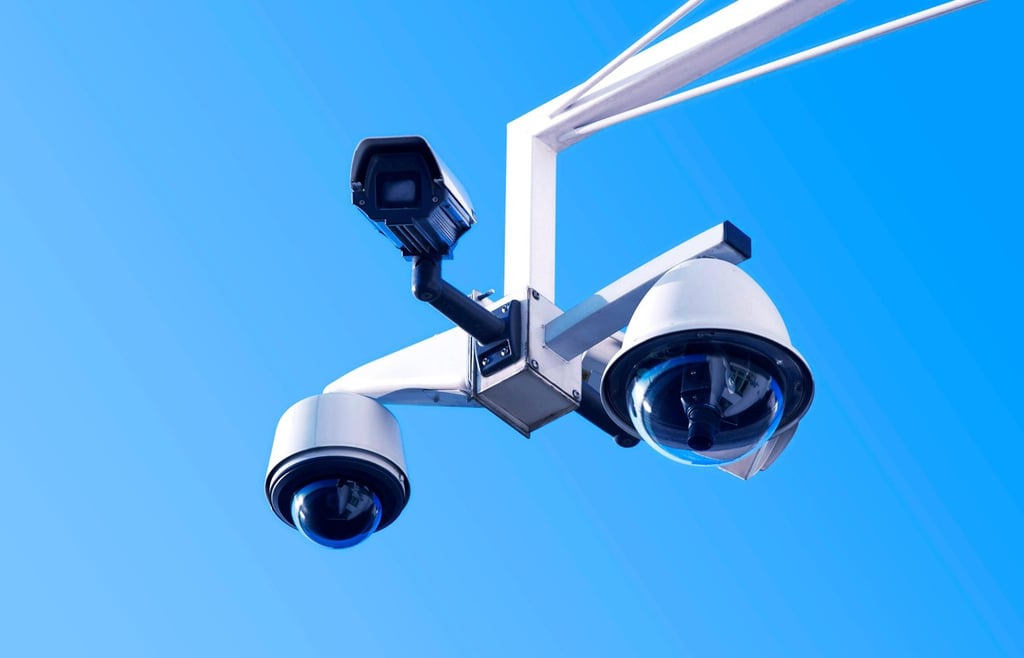 Close up image of a CCTV camera.