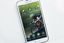 Samsung Galaxy S5 Has Bright Display but Won’t Please All