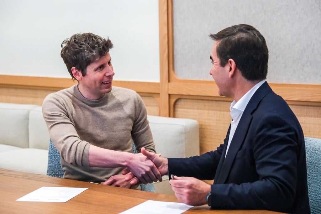 Sam Altman, CEO and co-founder of OpenAI and Carlos Torres Vila, Chairman of BBVA.