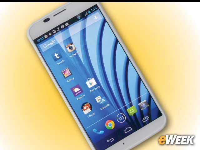 0-Moto X Smartphone Stands Out Even Before Picking Custom Features