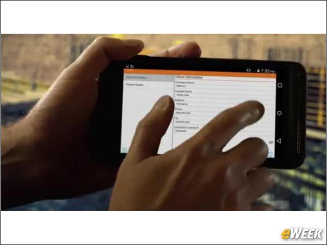 5 - A Large, Clear Display for Workplace Readability Anywhere