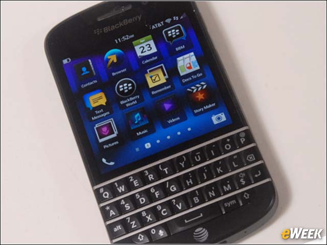 BlackBerry Q10 Contains New and Comfortably Familiar Features