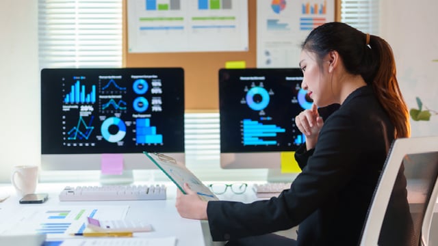 From Wrangling to Insight: Human-in-the-Loop AI for Analytics