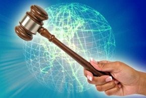 Former Employee Sues Google Claiming Discrimination Against White Men