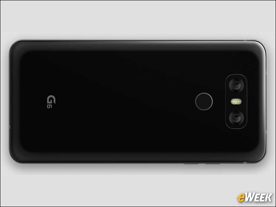 04 - There's Dual Lenses on the Back