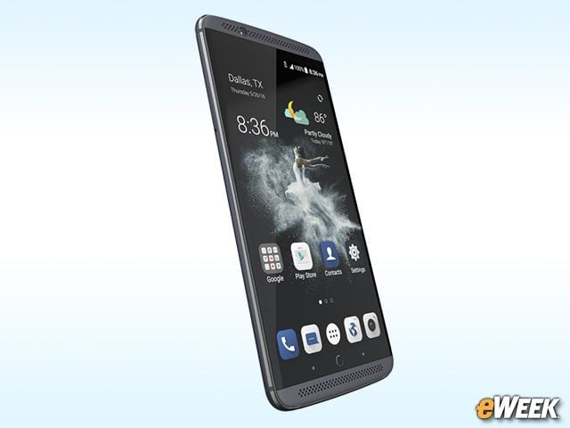 There's a Strong Battery With Quick Charging