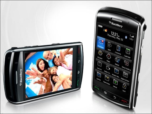 Verizon Wireless BlackBerry Storm: First Images of RIM’s Mobile Answer to Apple’s iPhone
