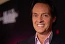 T-Mobile Offers Strong Incentives to Ditch Rivals’ Wireless Contracts